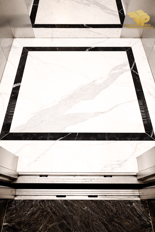 1024x1536px anh thang doc 15 - Thang may chinh hang