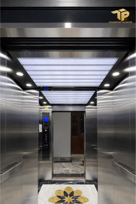 50 - Thang may chinh hang