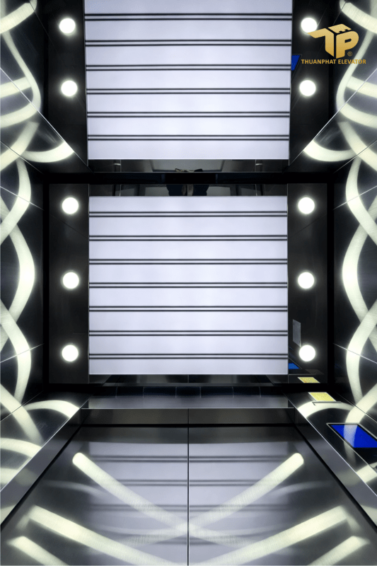 51 - Thang may chinh hang