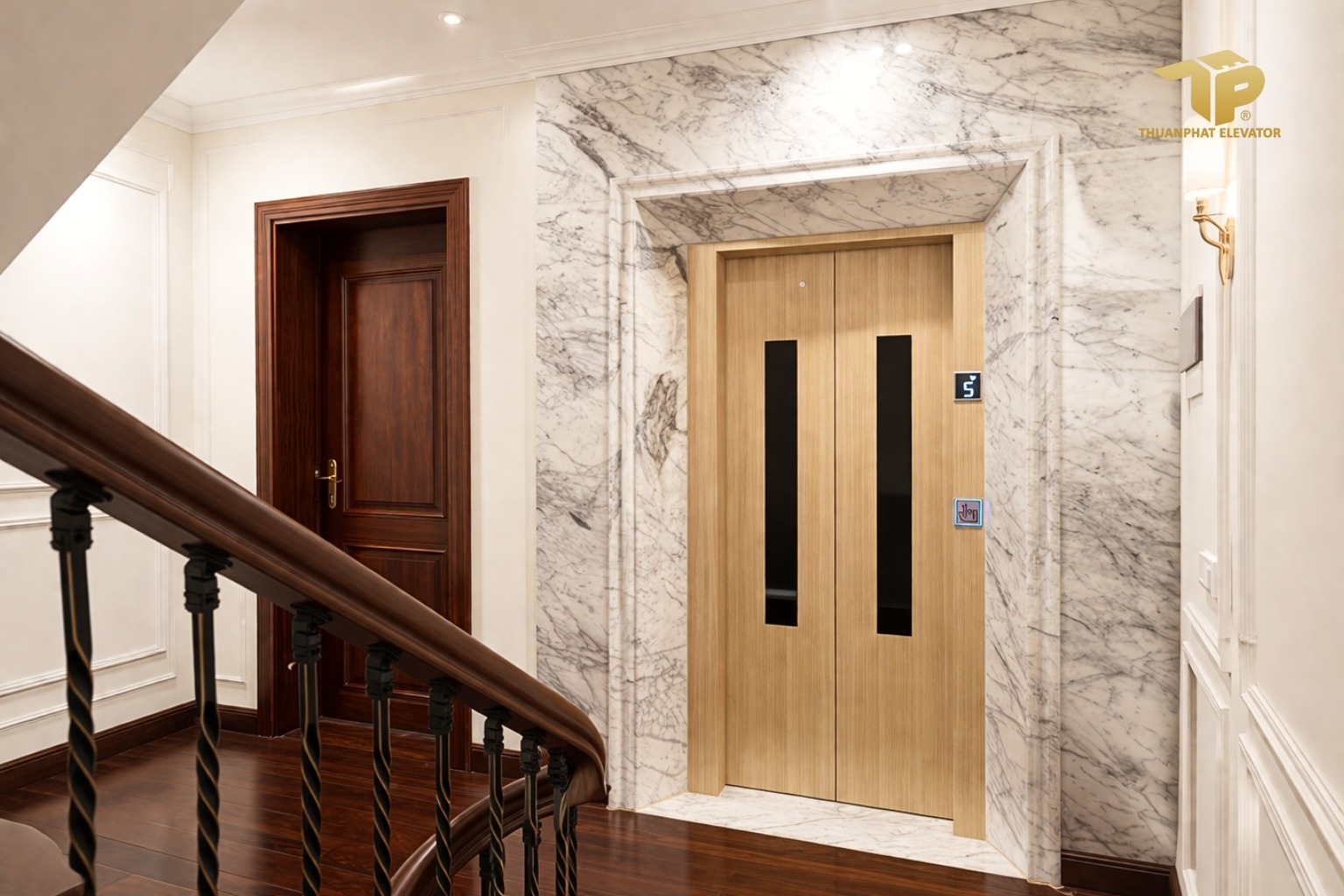 Nha 1 1536x1024 93 - Thang may chinh hang