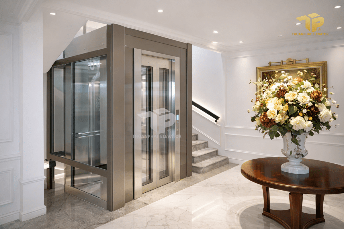 Nha 2 4 - Thang may chinh hang