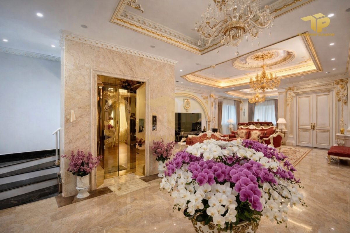 Nha 2 7 - Thang may chinh hang