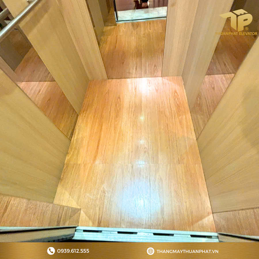 f48527f814bd95e3ccac 1 - Thang may chinh hang