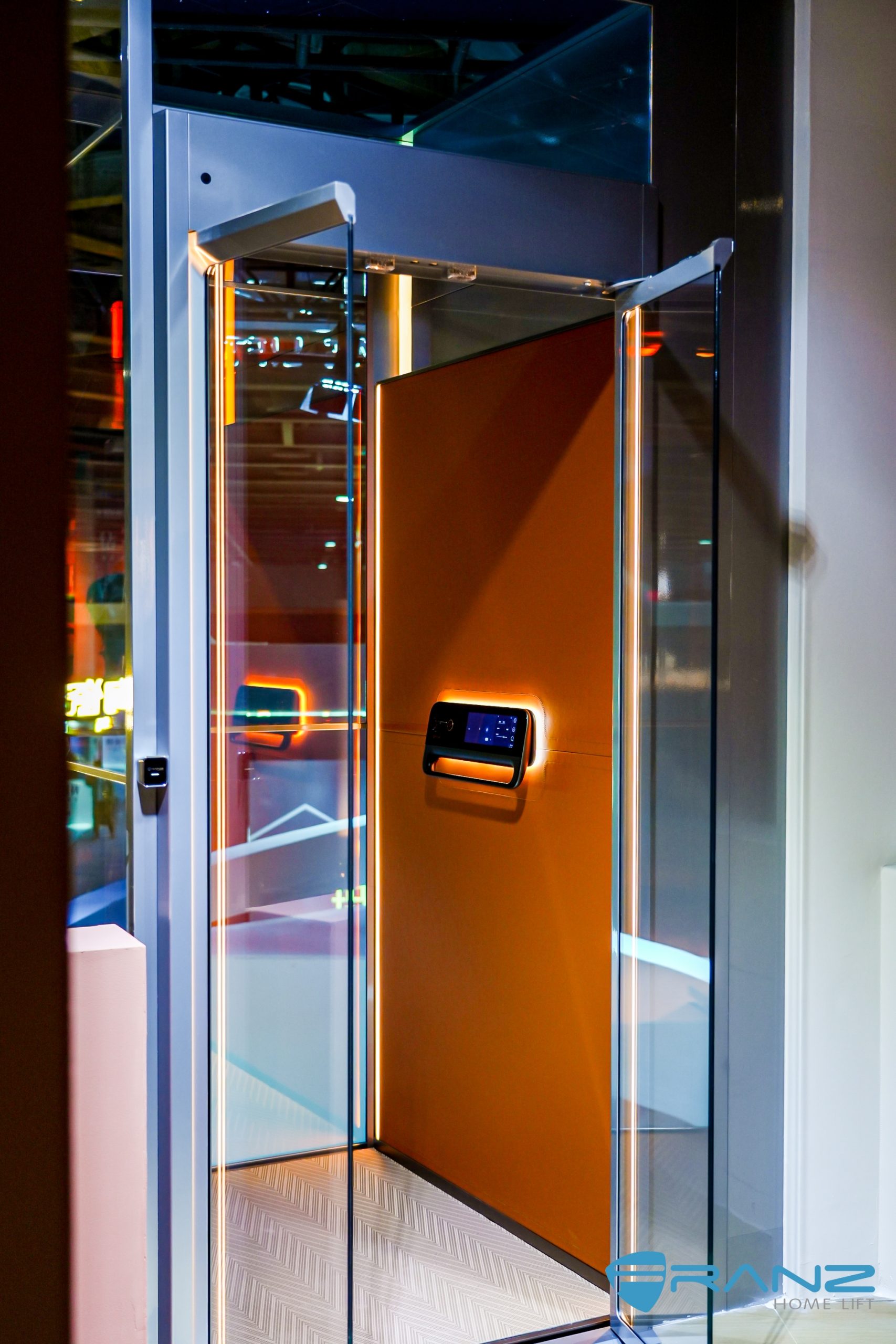 00106532 scaled - Thang may chinh hang