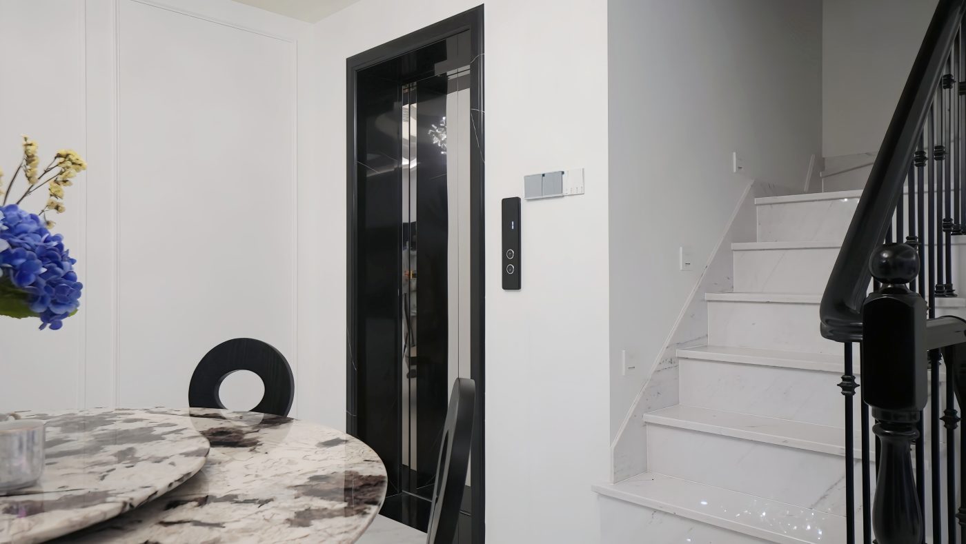 DSC03227 副本 - Thang may chinh hang