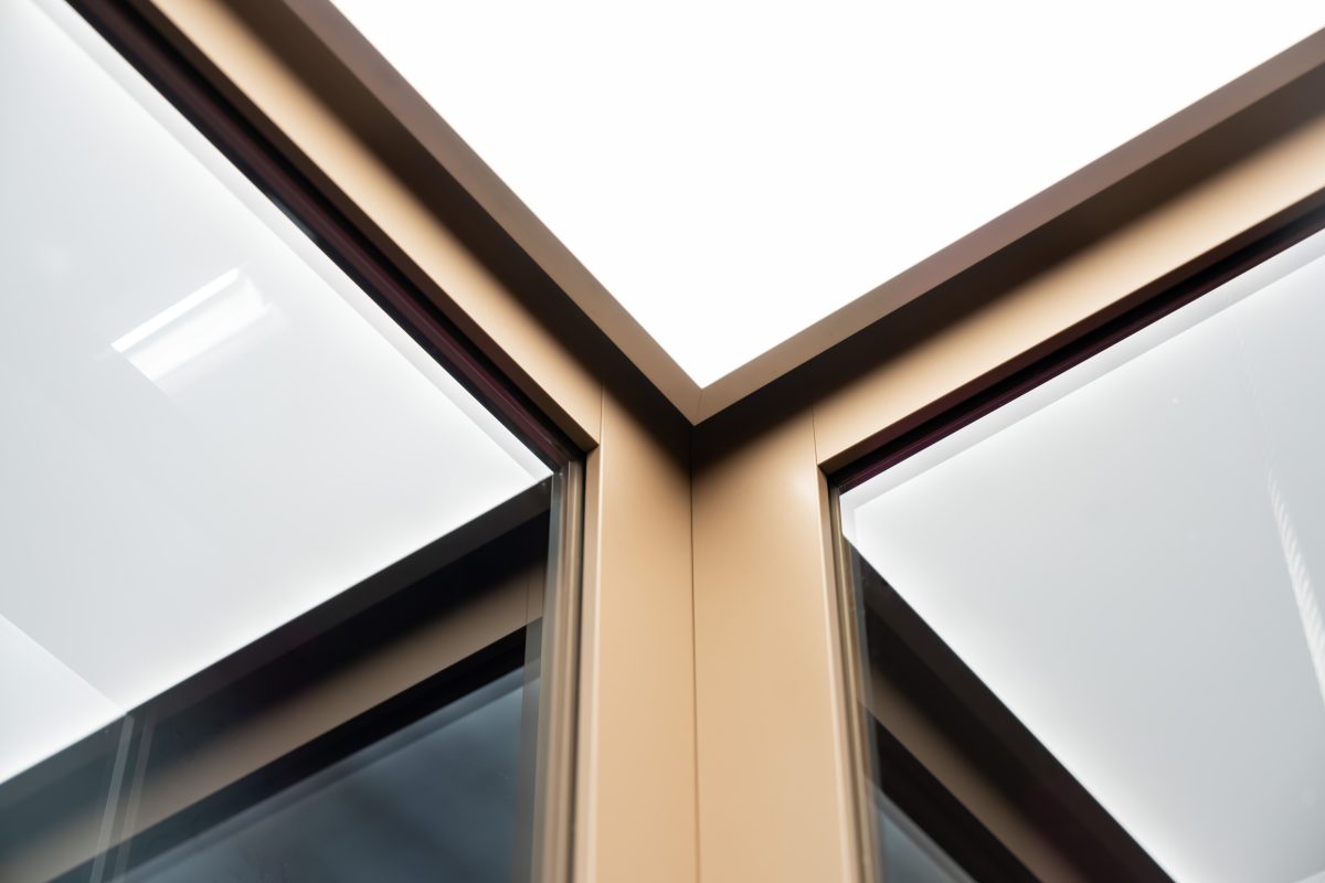 DSC03712 拷贝 - Thang may chinh hang