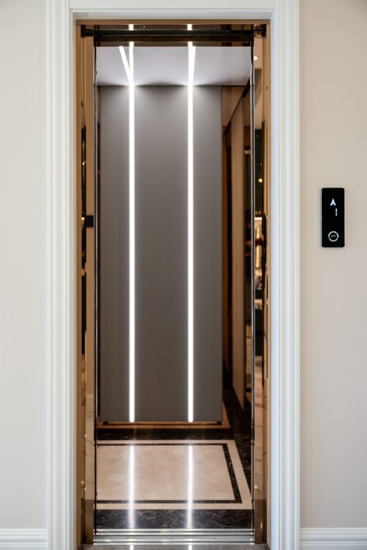 DSC04909 拷贝 - Thang may chinh hang