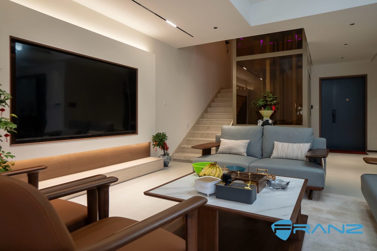 DSC05330 拷贝 - Thang may chinh hang