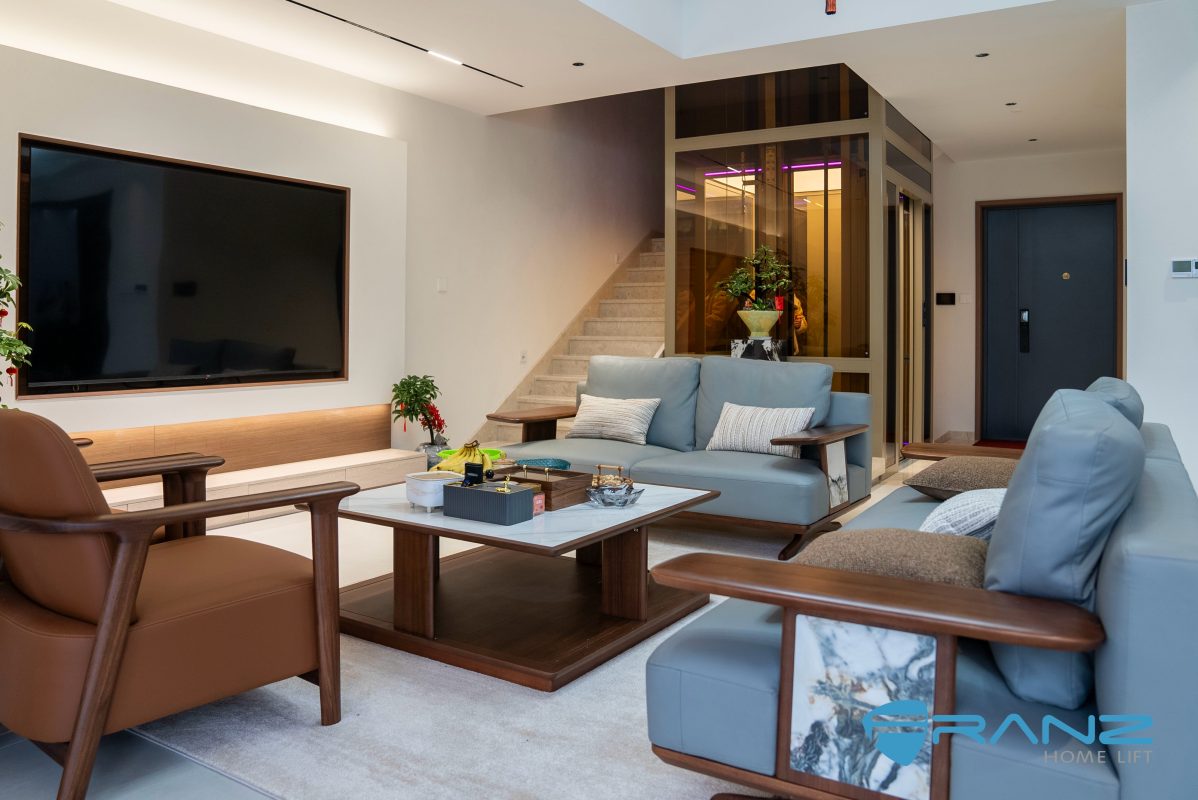 DSC05346 拷贝 - Thang may chinh hang