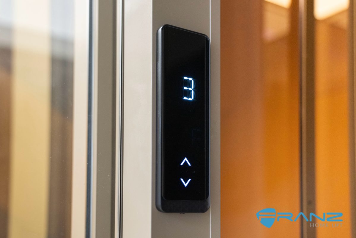 DSC05420 拷贝 - Thang may chinh hang