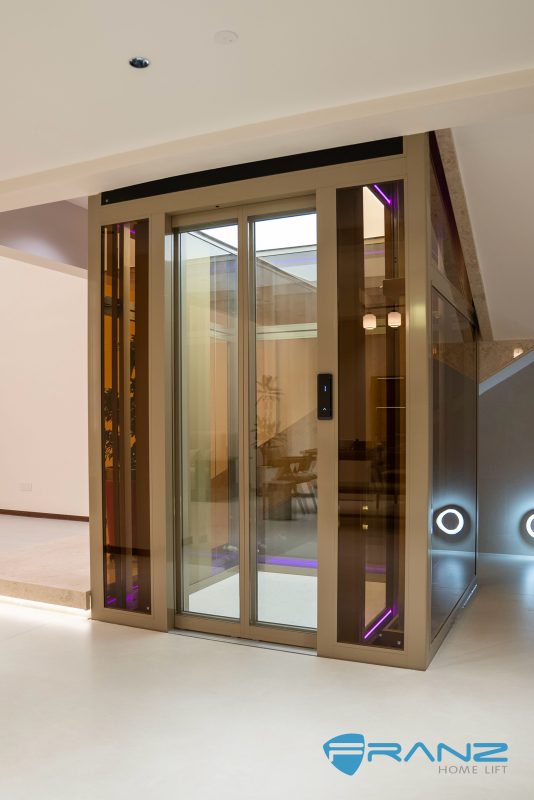 DSC05450 拷贝 - Thang may chinh hang