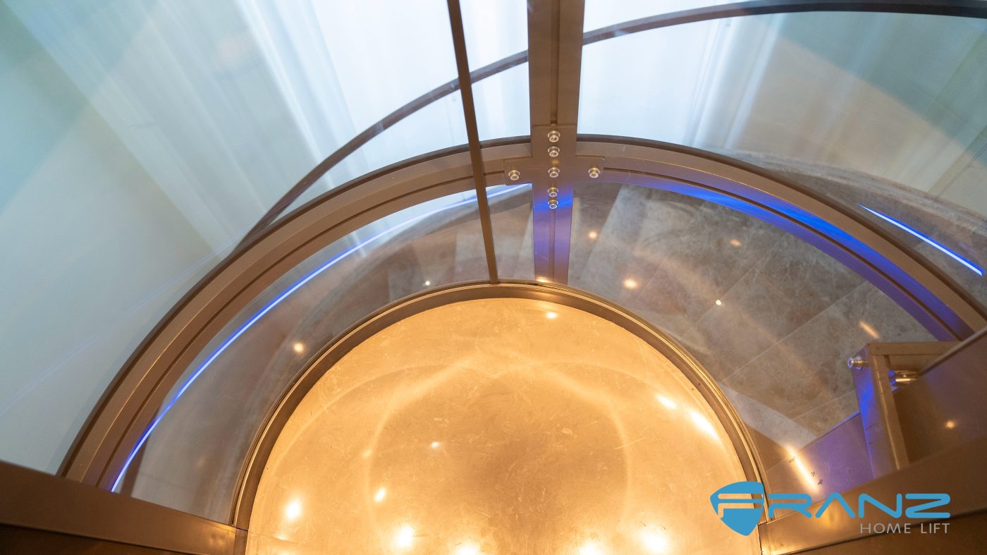 DSC06166 拷贝 - Thang may chinh hang