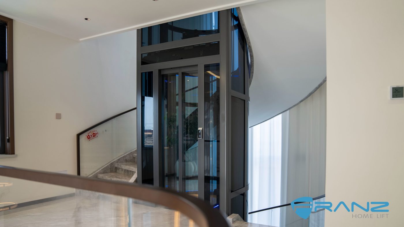 DSC06169 拷贝 - Thang may chinh hang