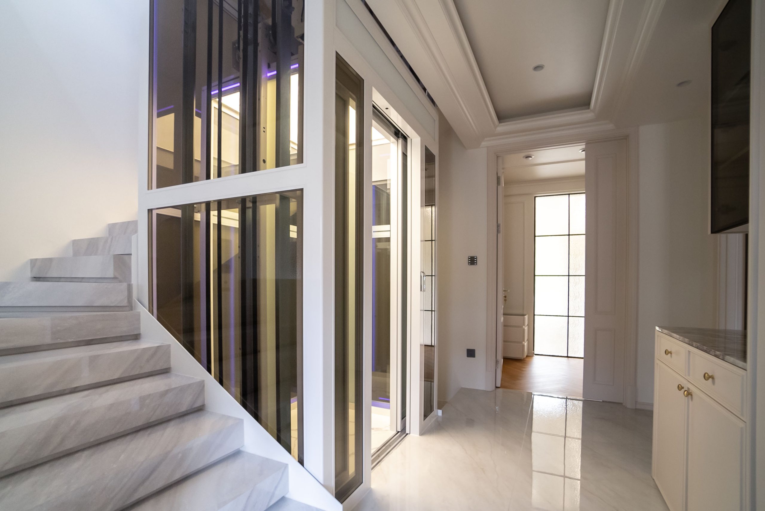 DSC07653 拷贝 scaled - Thang may chinh hang