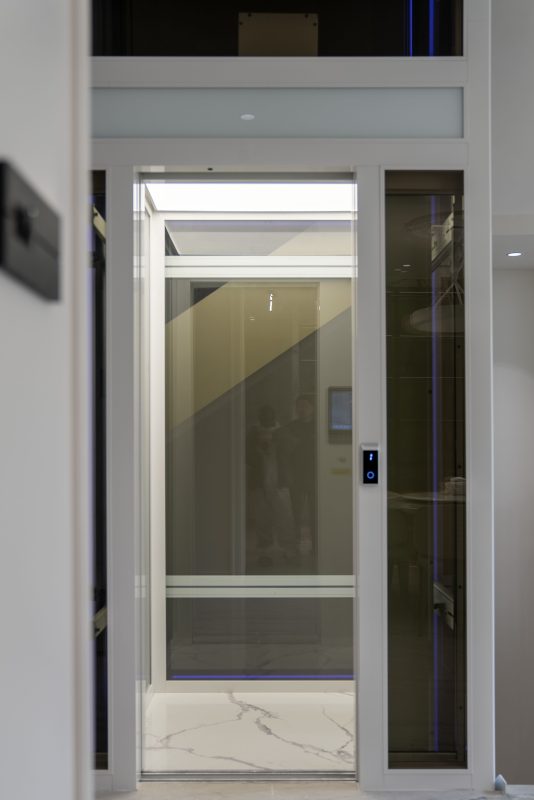 DSC07796 拷贝 - Thang may chinh hang