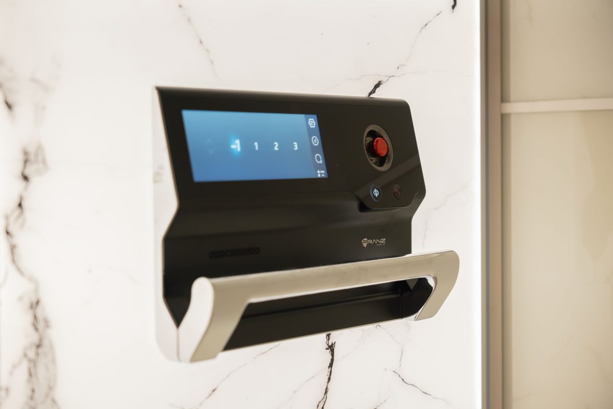 DSC08374 拷贝 - Thang may chinh hang