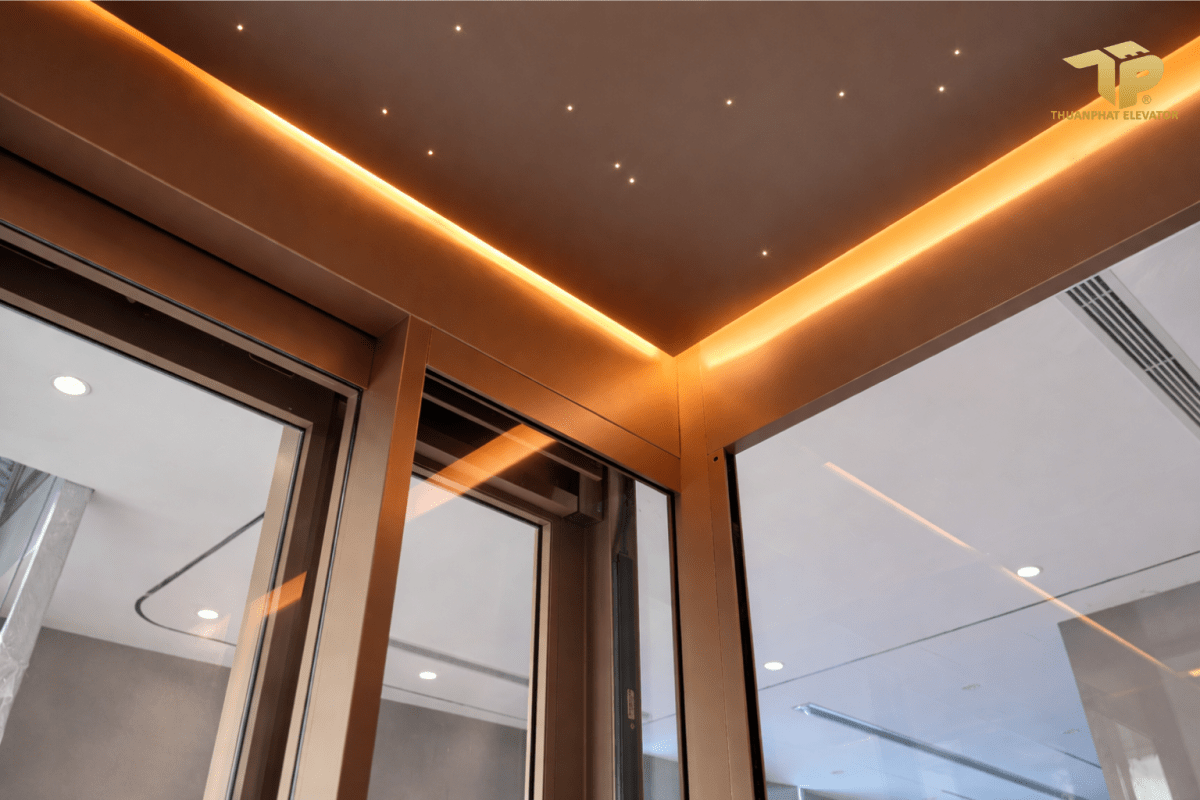 Nha 2 64 - Thang may chinh hang