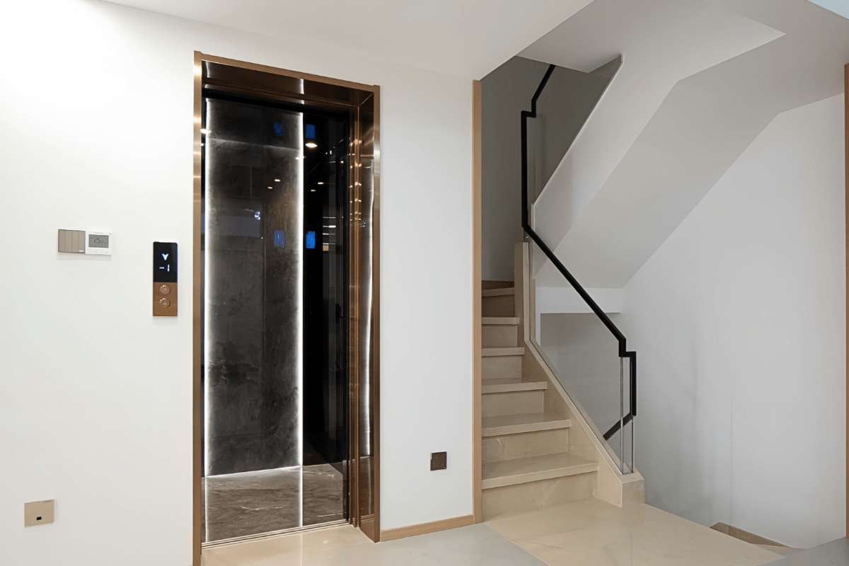 Nha 2 9 - Thang may chinh hang