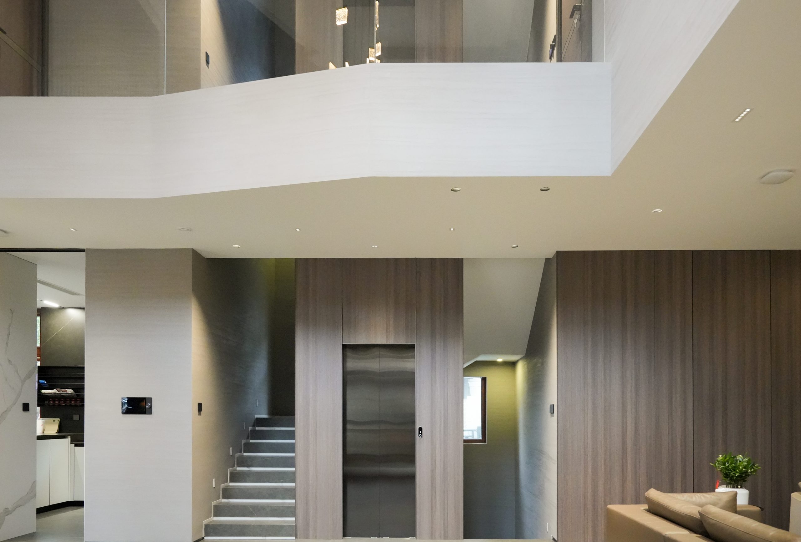 荷塘月色14 scaled - Thang may chinh hang